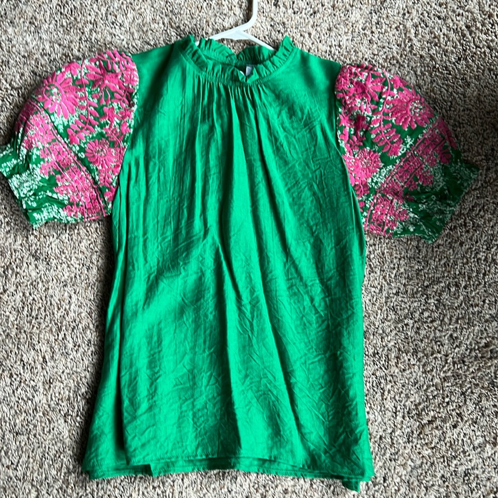 Beautiful top
